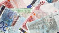 euros-billet-argent-monnaie-devises-2550094