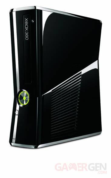 Xbox 360 Slim 1